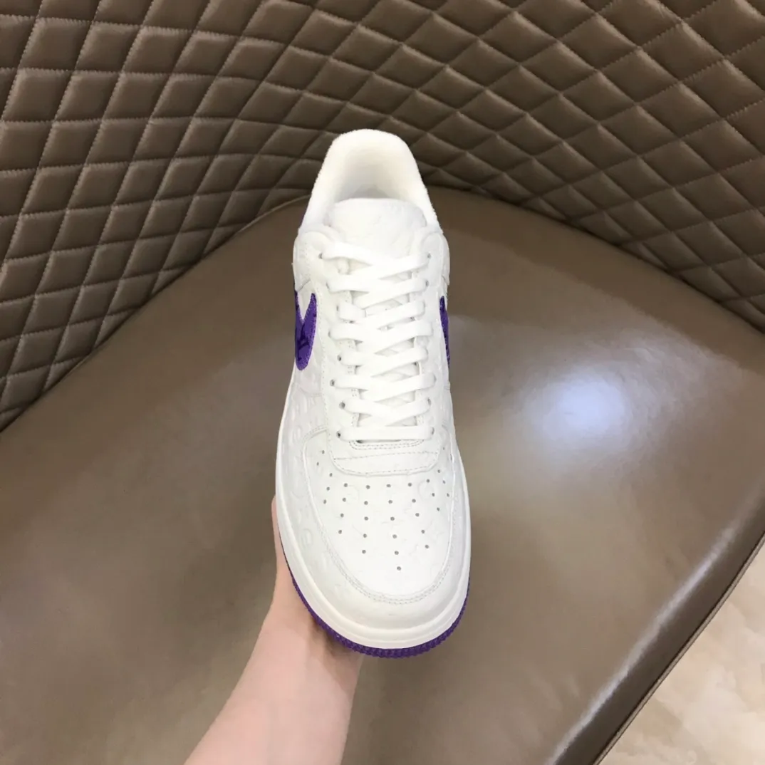 Men's shoes 💰p420 "*OUIS *UITTO*" x OFF-WHITE x Nike tripartite collaboration! Trendy and cool men's casual sports shoes with unrivaled color matching. The design idea basically continues the style of THE TEN. The Swoosh line and tongue label have a very familiar visual effect and are both fashionable and trendy! A must-have for fashionistas! The effect on your feet is absolutely stunning! (The original drawer packaging accessories are complete) Code number 38-45